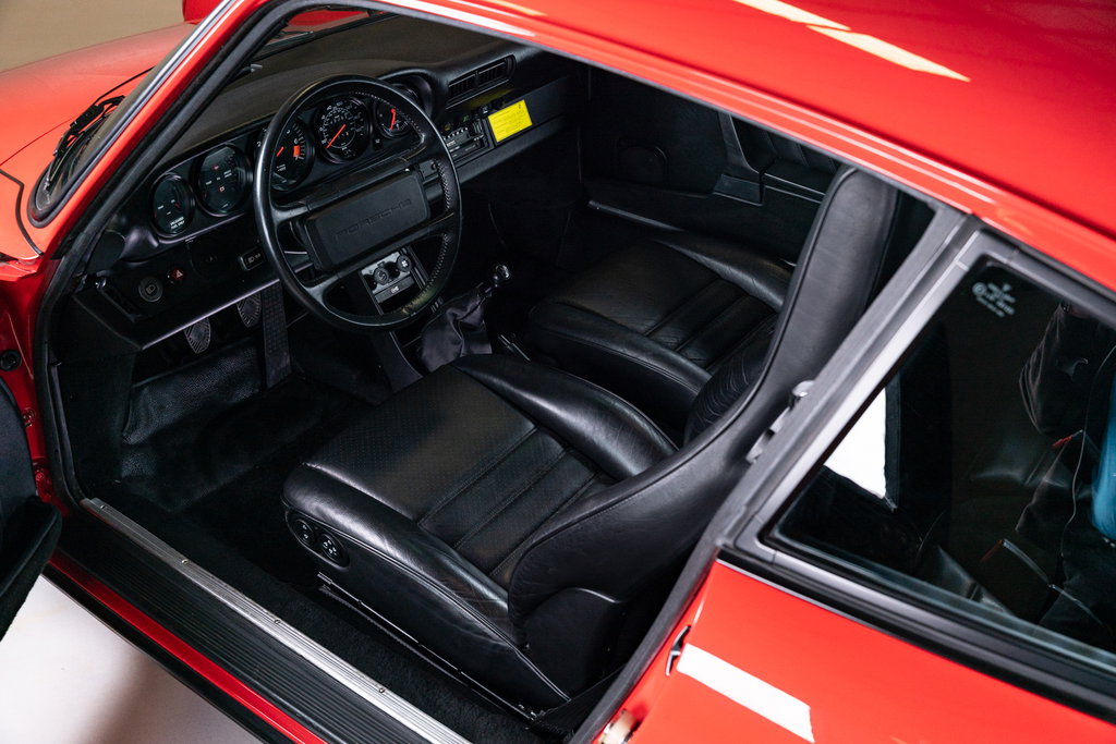 Porsche 911 Carrera 3.2 WTL