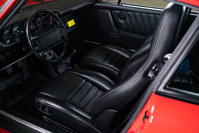 Porsche 911 Carrera 3.2 WTL