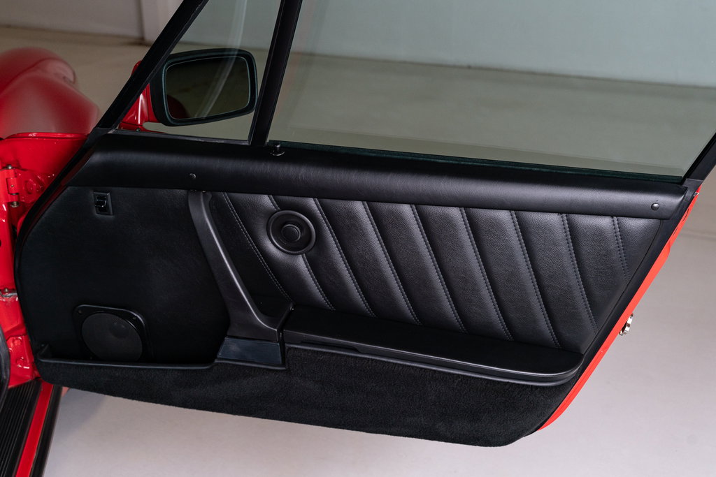 Porsche 911 Carrera 3.2 WTL