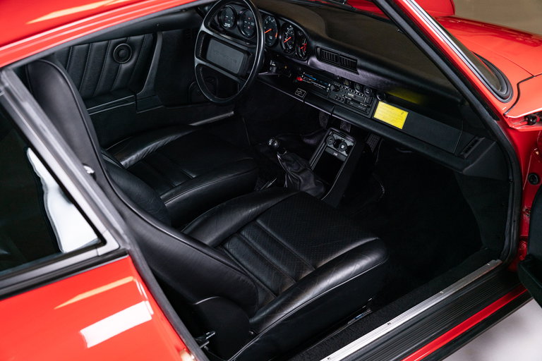 Porsche 911 Carrera 3.2 WTL