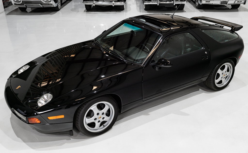 Porsche 928 GTS
