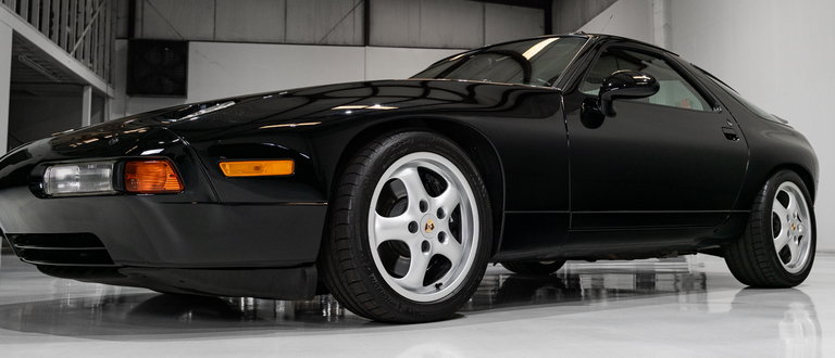 Porsche 928 GTS