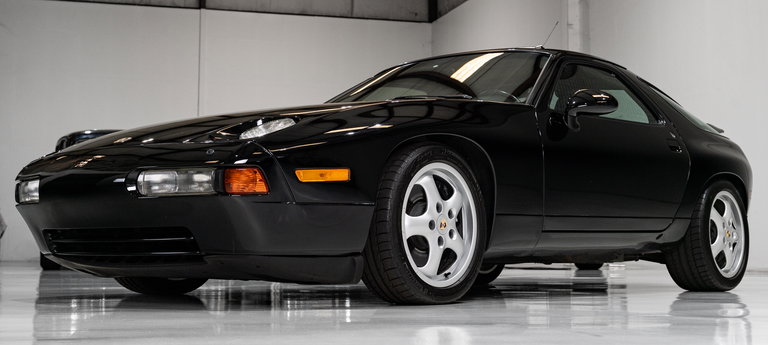 Porsche 928 GTS