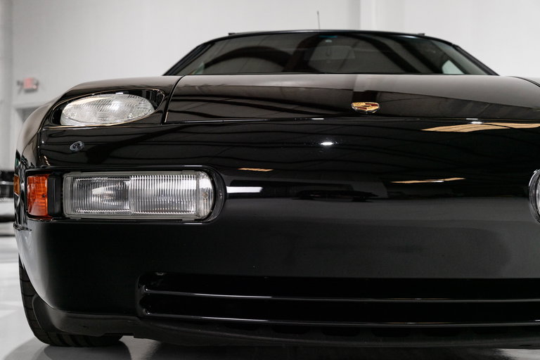 Porsche 928 GTS