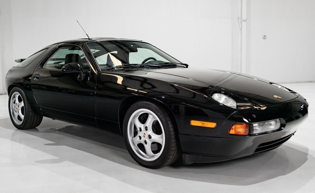 Porsche 928 GTS