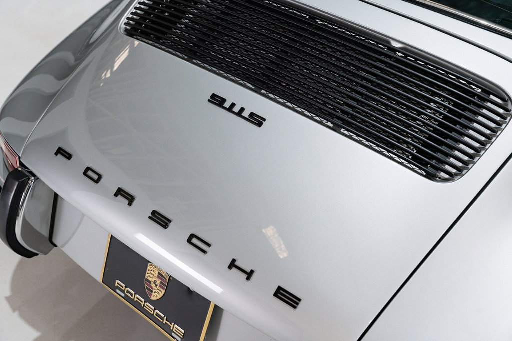 Porsche 911 S (F-Modell)