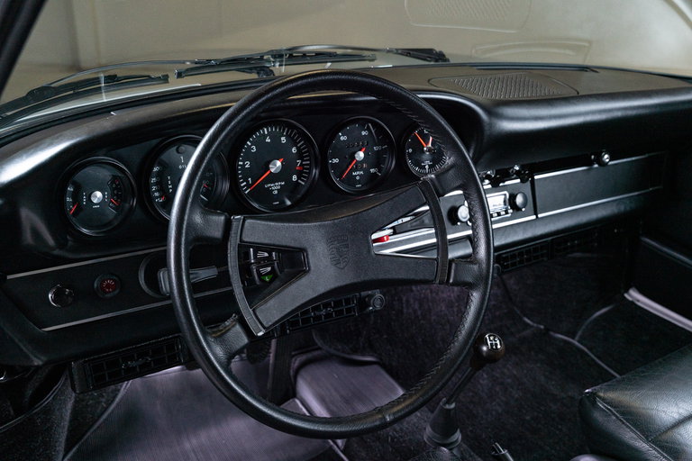 Porsche 911 S (F-Modell)