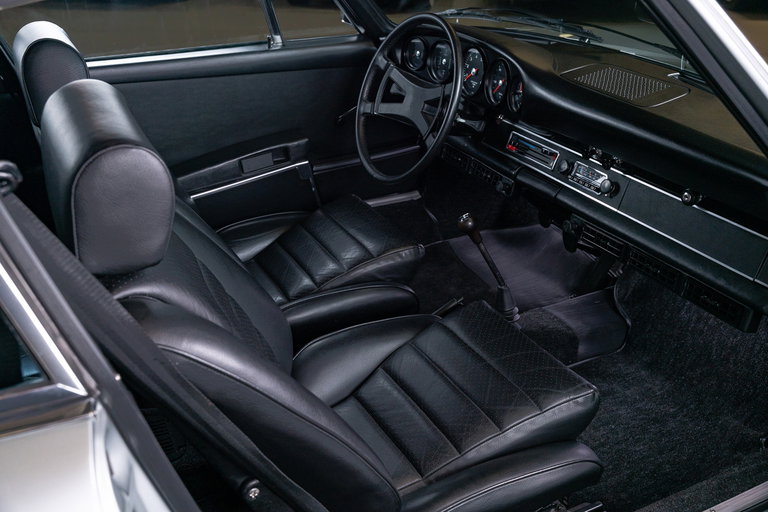 Porsche 911 S (F-Modell)