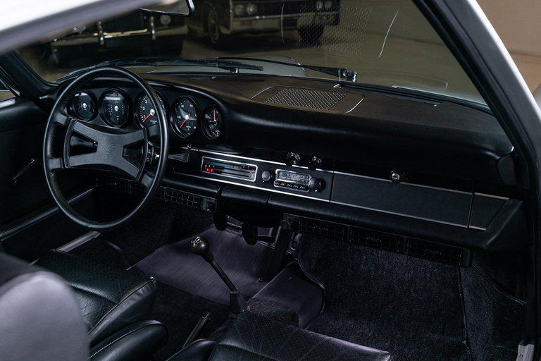 Porsche 911 S (F-Modell)