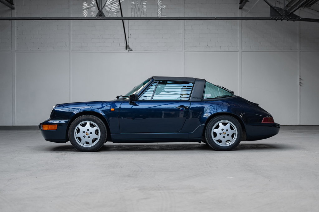 Porsche 964 Carrera 4