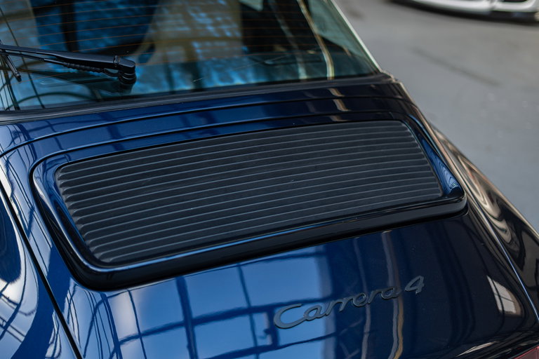 Porsche 964 Carrera 4