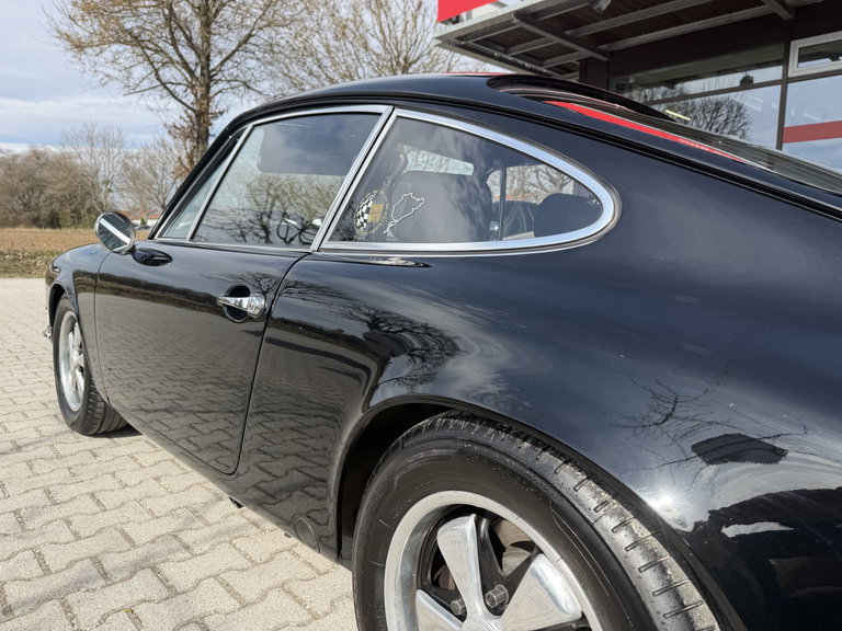 Porsche 911 T