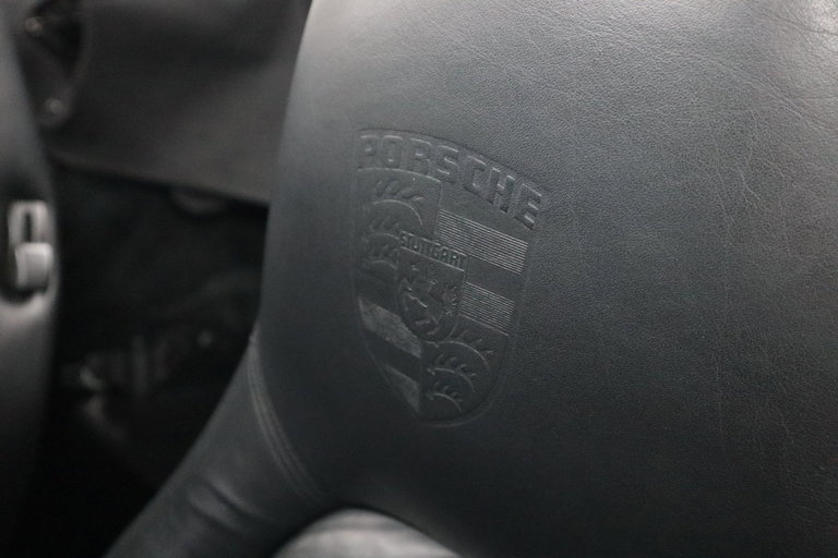 Porsche 993 Carrera 4