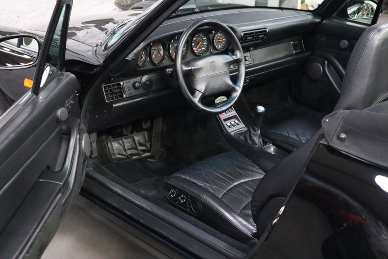 Porsche 993 Carrera 4