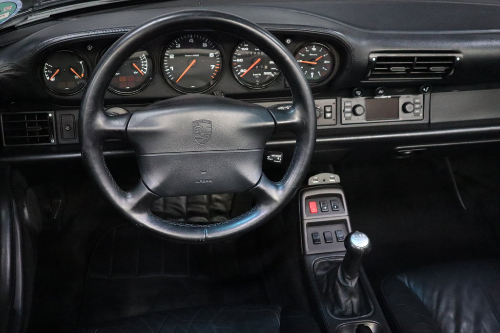 Porsche 993 Carrera 4