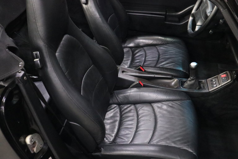 Porsche 993 Carrera 4