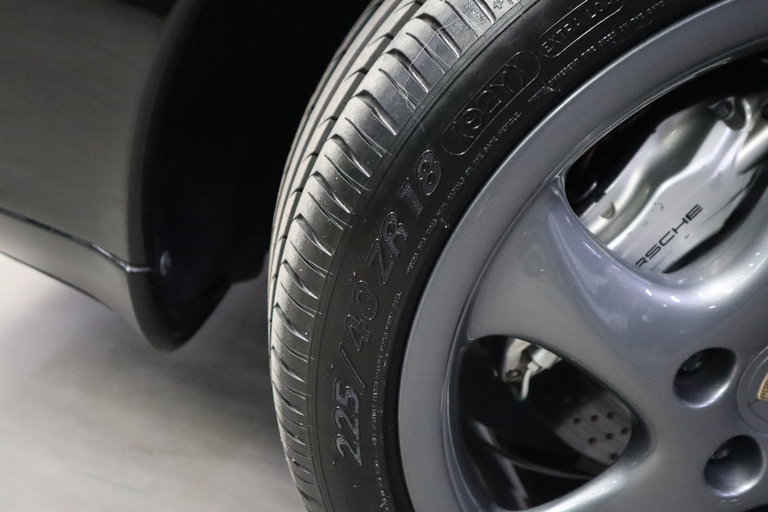 Porsche 993 Carrera 4