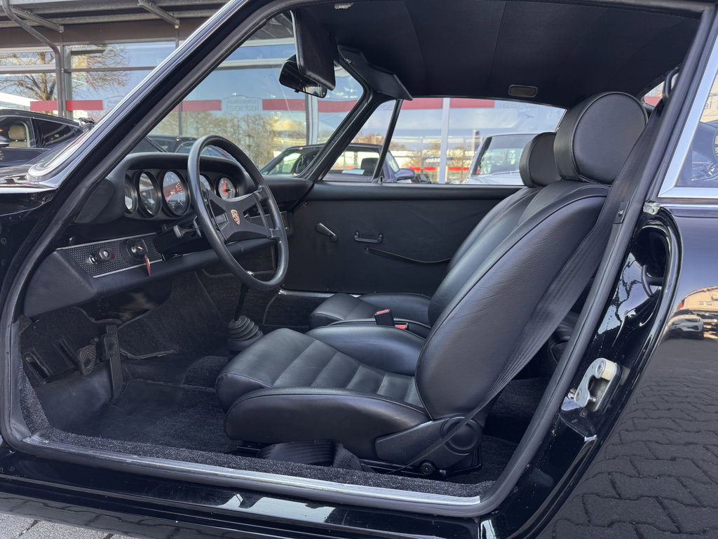 Porsche 911 T
