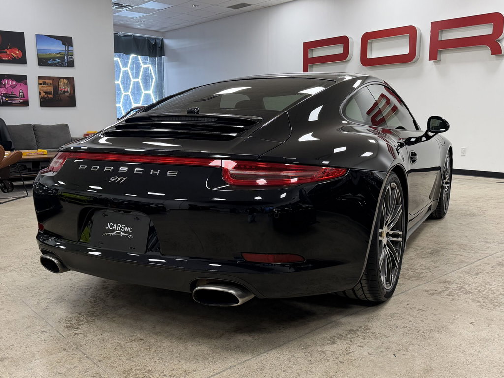 Porsche 991 Carrera 4 Black Edition