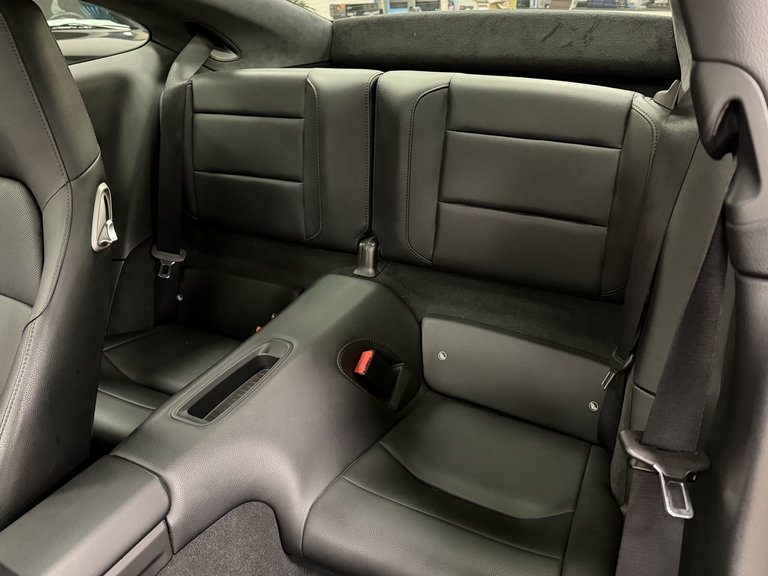 Porsche 991 Carrera 4 Black Edition