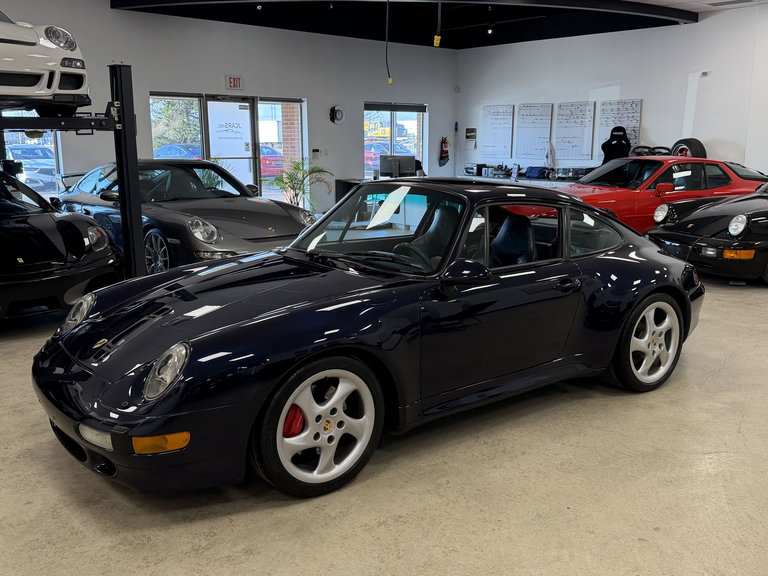 Porsche 993 Carrera 4S