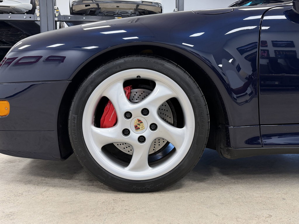 Porsche 993 Carrera 4S