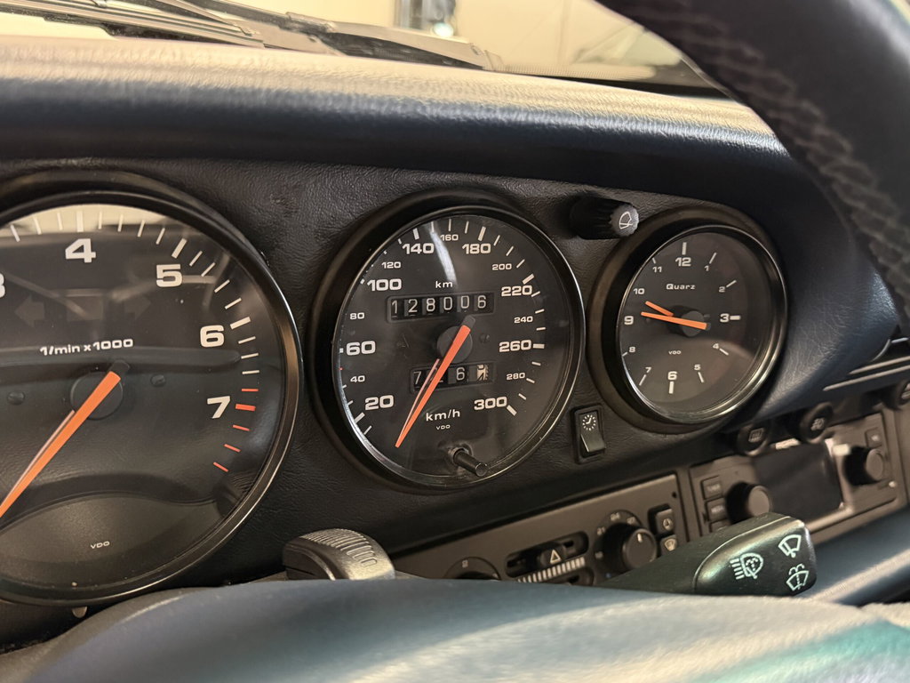 Porsche 993 Carrera 4S