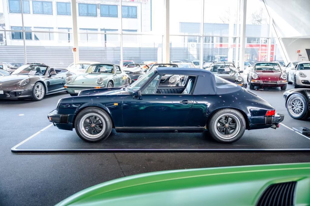 Porsche 911 Carrera 3.2