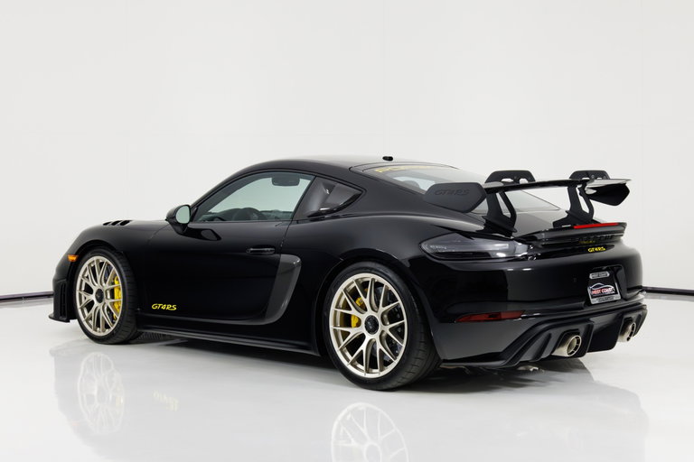 Porsche 718 Cayman GT4 RS