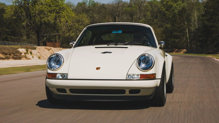 Porsche 911 Reimagined by Singer