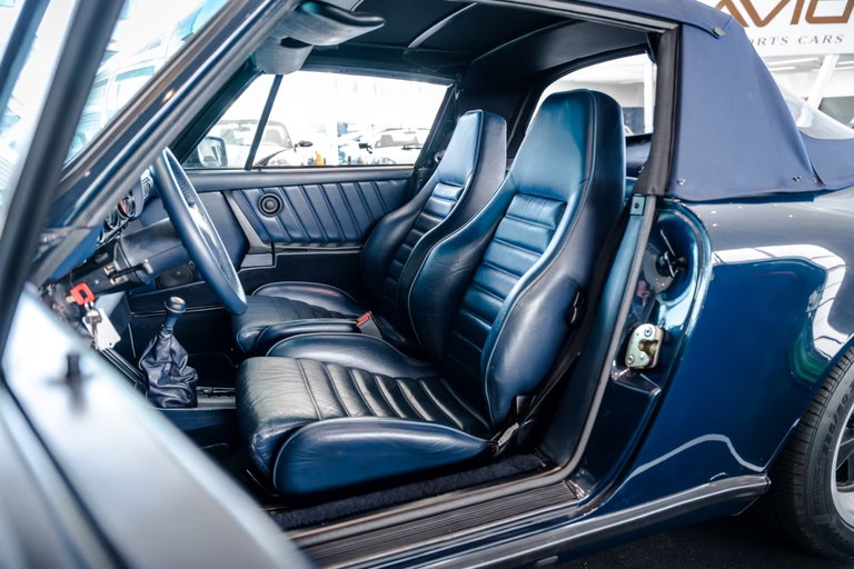Porsche 911 Carrera 3.2
