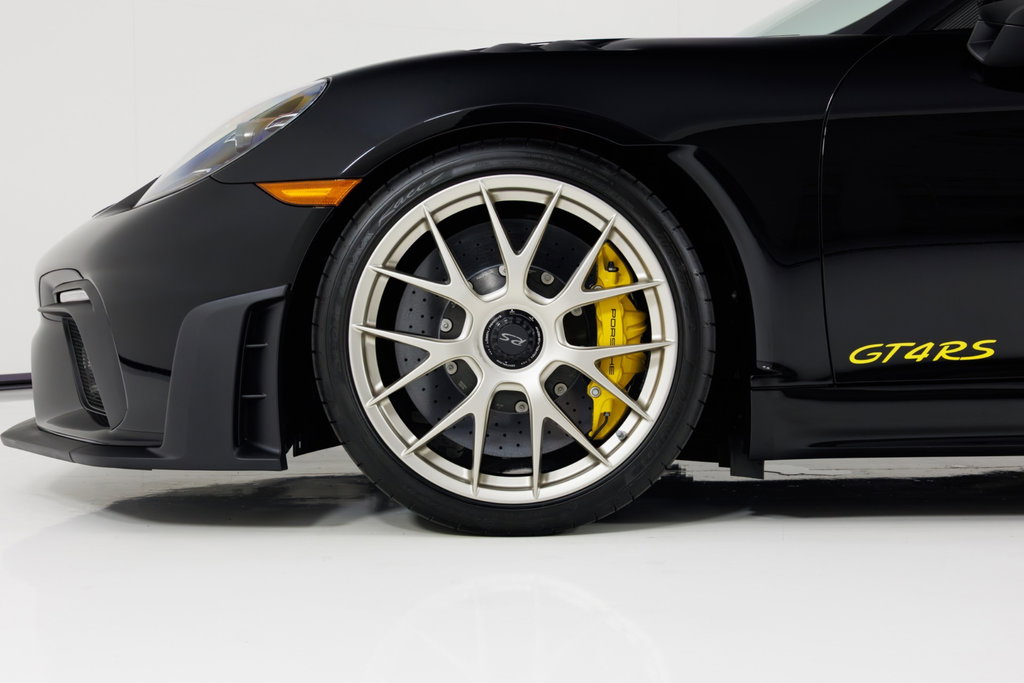 Porsche 718 Cayman GT4 RS