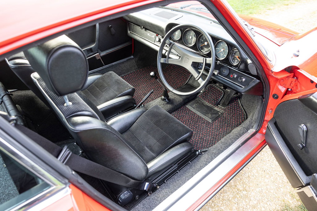 Porsche 911 S (F-Modell)