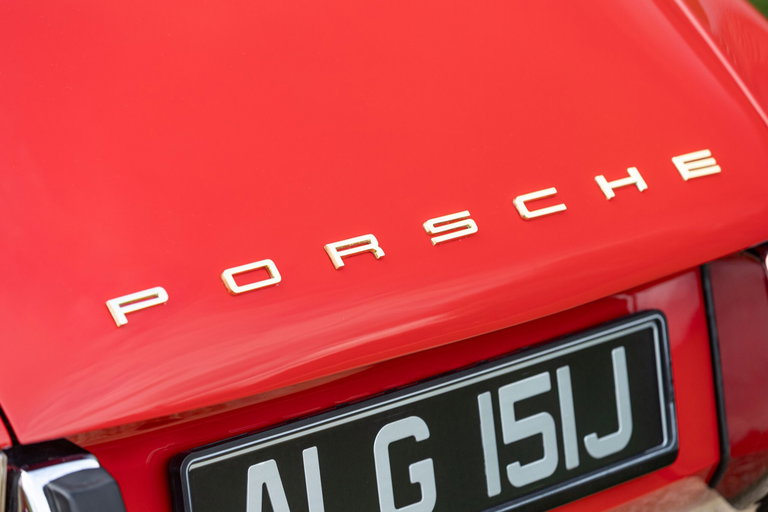 Porsche 911 S (F-Modell)