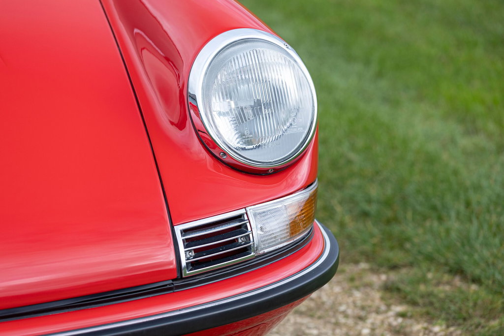 Porsche 911 S (F-Modell)