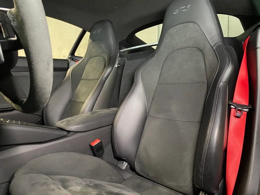 Porsche 718 Cayman GTS 4.0