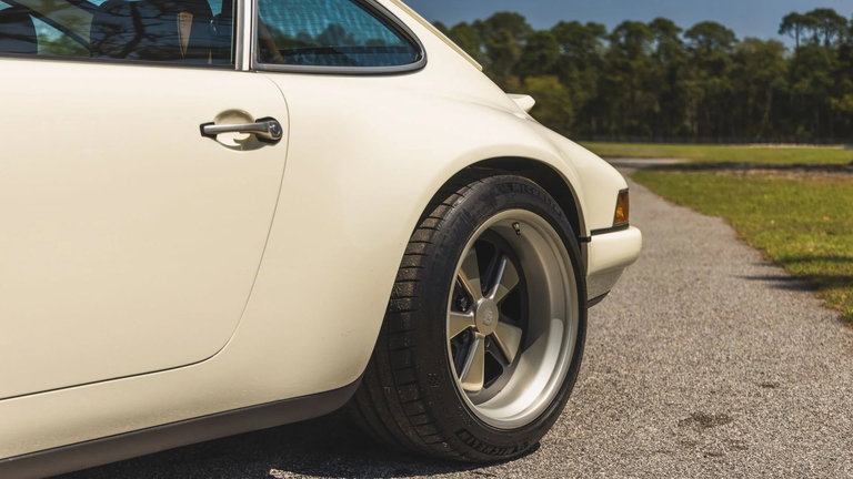 Porsche 911 Reimagined by Singer