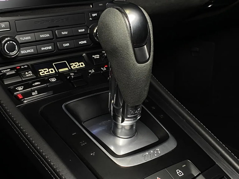 Porsche 718 Cayman GTS 4.0