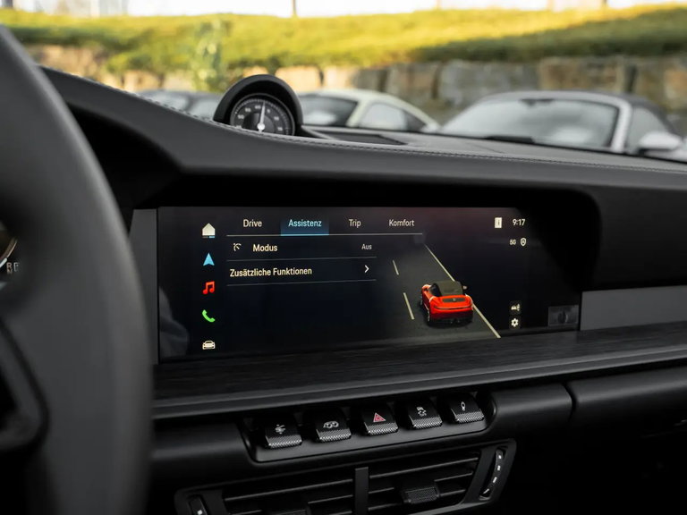 Porsche 992.2 Carrera 4 GTS