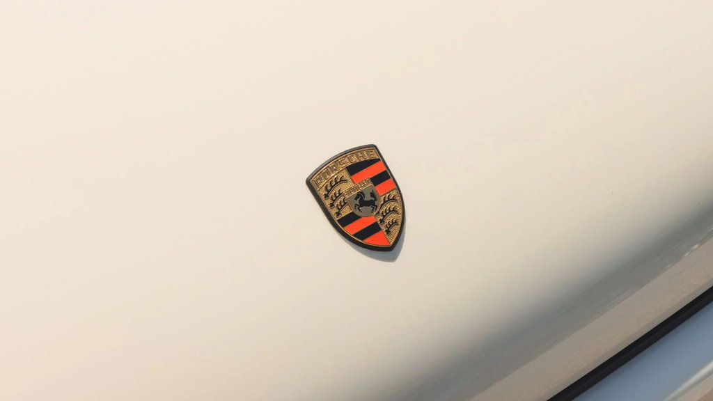 Porsche 911 Reimagined by Singer