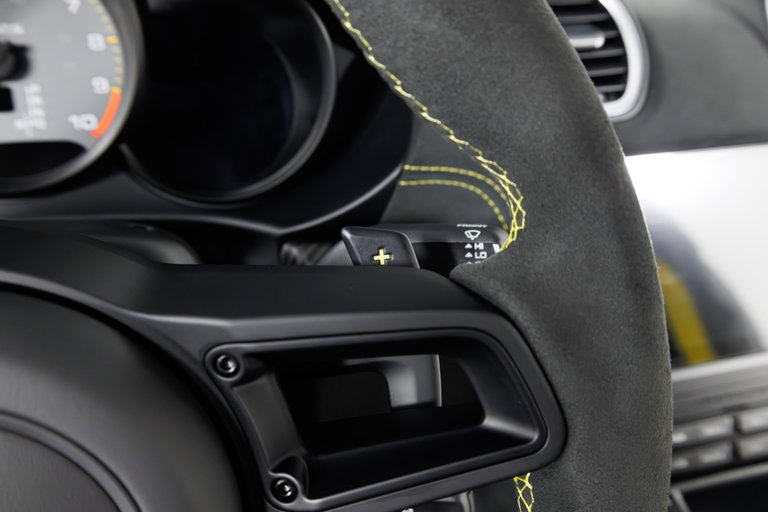 Porsche 718 Cayman GT4 RS