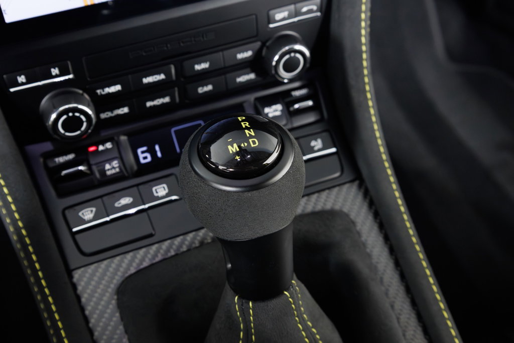 Porsche 718 Cayman GT4 RS