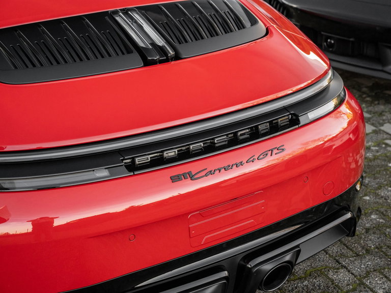 Porsche 992.2 Carrera 4 GTS