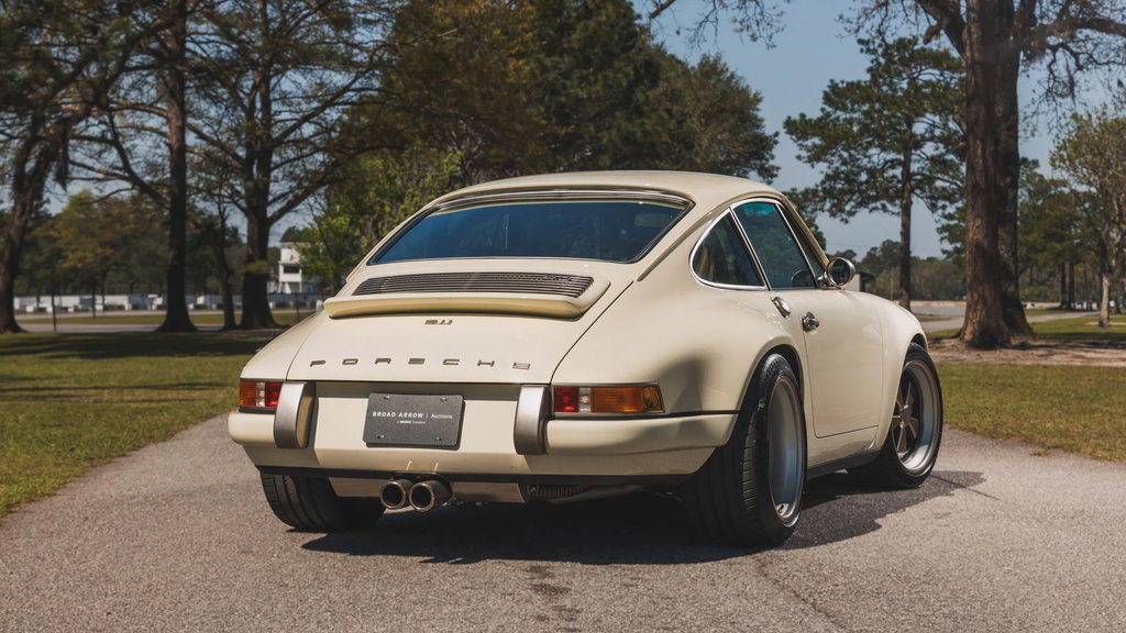 Porsche 911 Reimagined by Singer