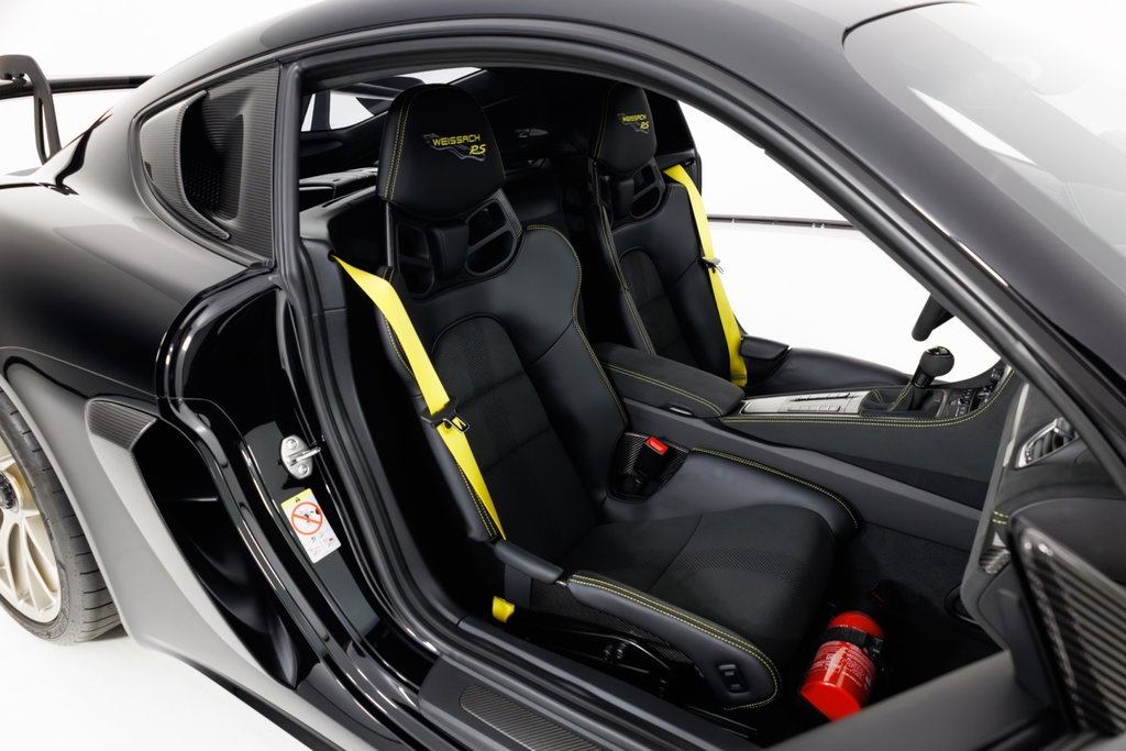 Porsche 718 Cayman GT4 RS