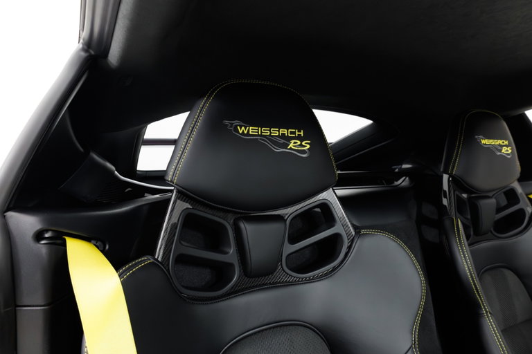 Porsche 718 Cayman GT4 RS