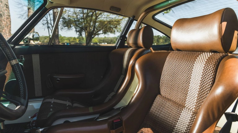 Porsche 911 Reimagined by Singer