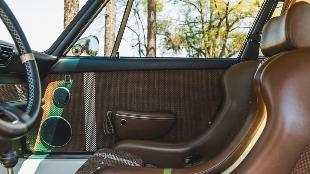 Porsche 911 Reimagined by Singer