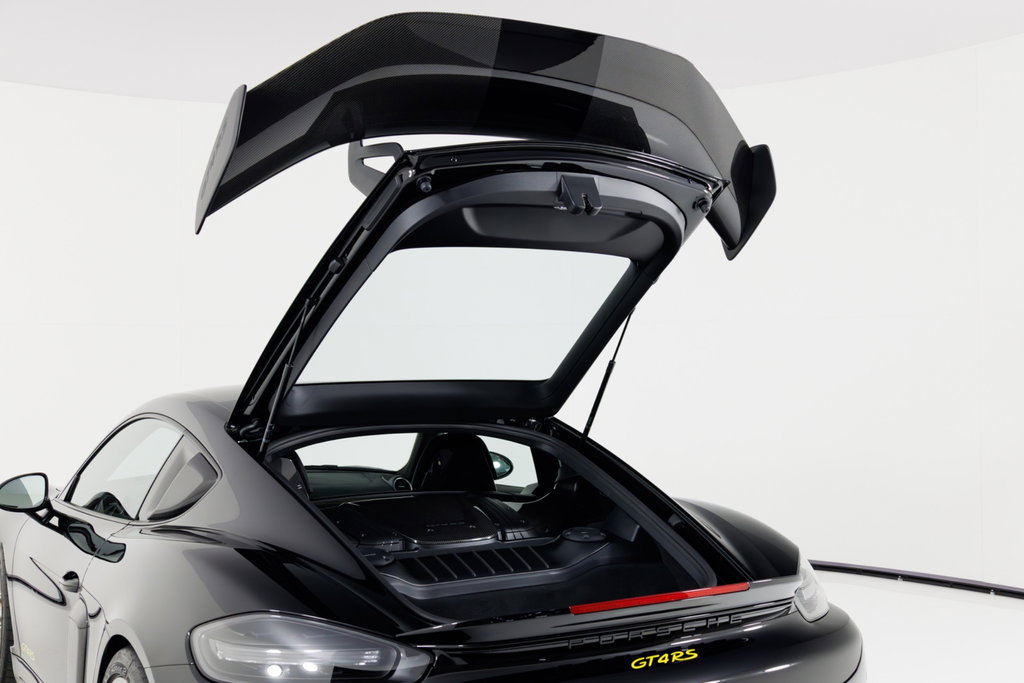 Porsche 718 Cayman GT4 RS