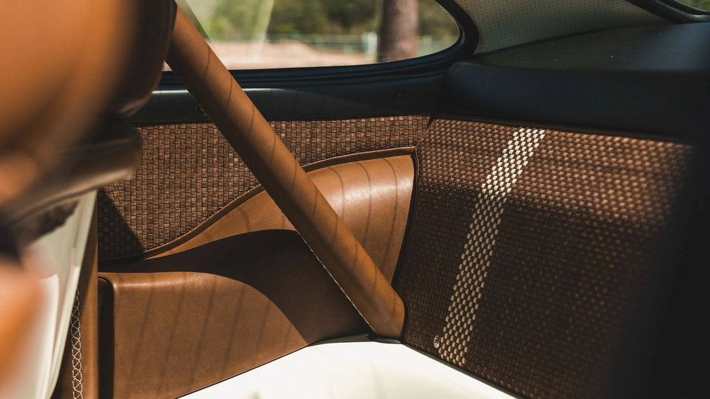 Porsche 911 Reimagined by Singer